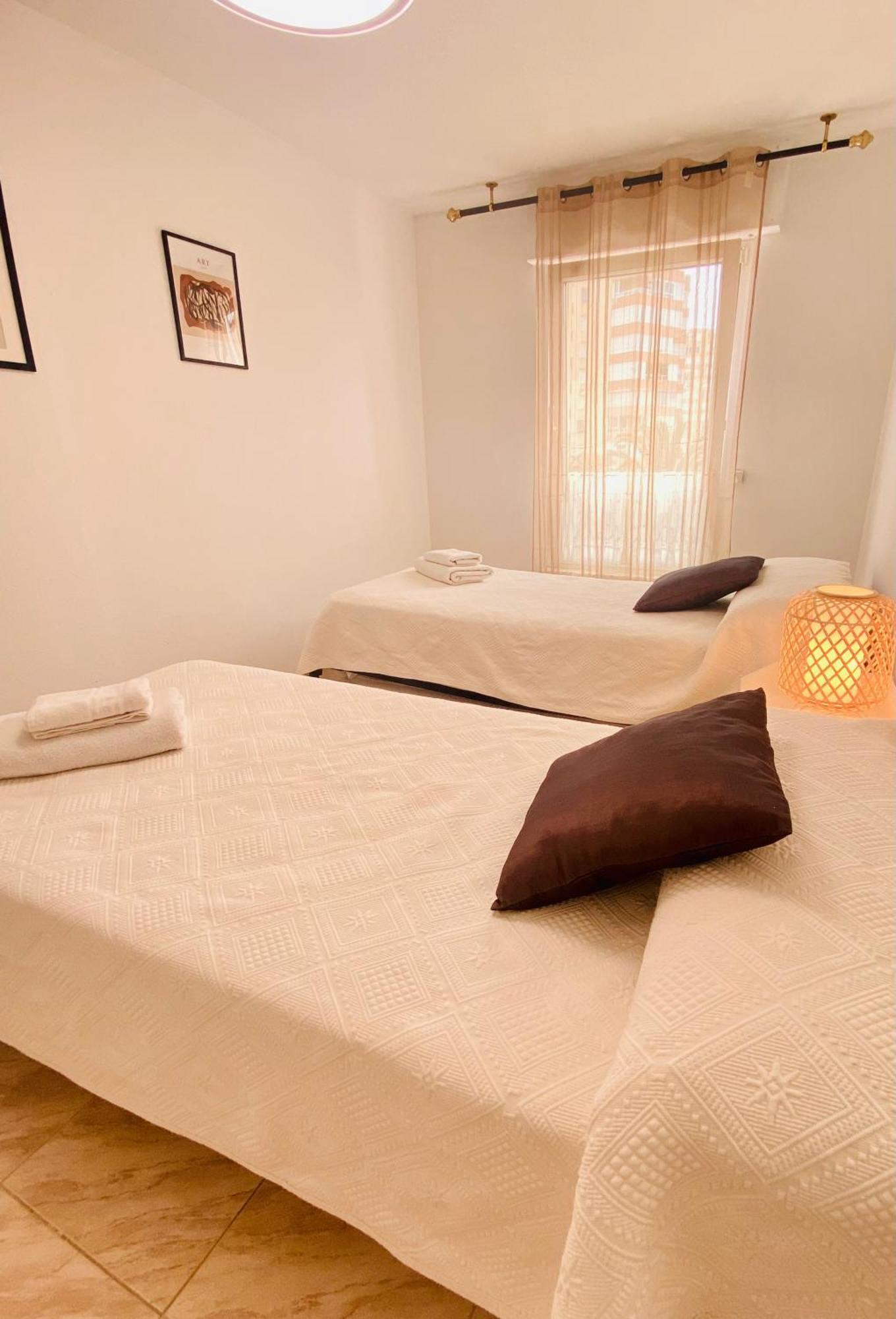 Apartamento Luz Del Mar تورّوكس كوستا المظهر الخارجي الصورة